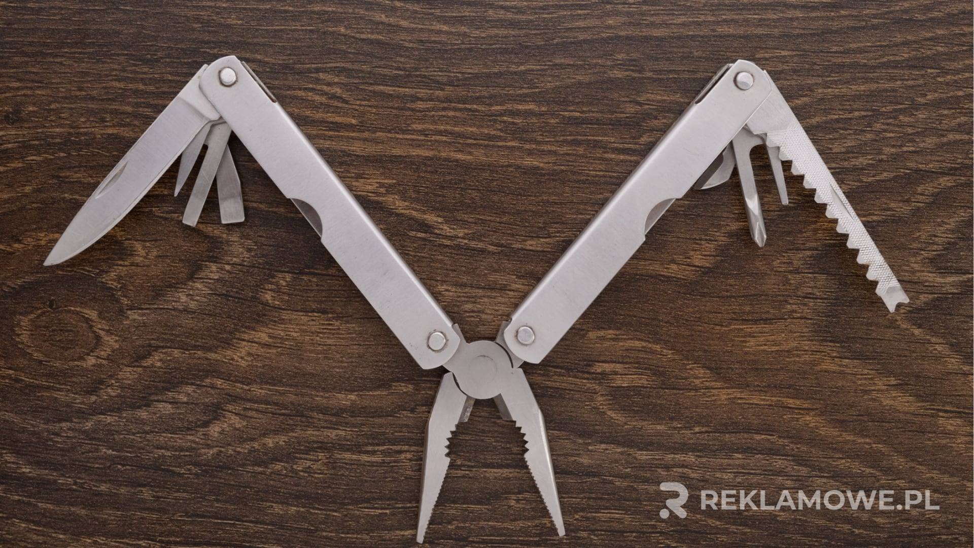 Multitool reklamowy z różnymi funkcjami